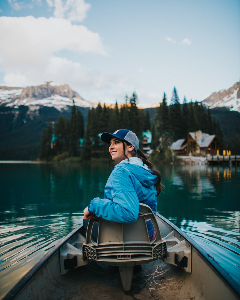 DeerLodge__LL's tweet photo. Pack your bags and #EmbraceTheAdventure! Making a career move to the Canadian Rockies is the perfect way to work and play! Learn about current job opportunities at the lodge and more using the link below.

👉 https://t.co/t2d6Vx81Q7

📸: @McritchiePhoto https://t.co/D8TiisEEiu