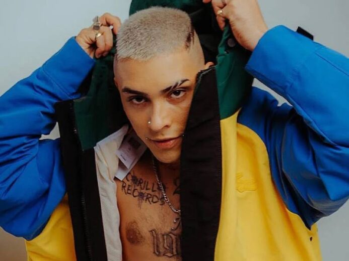 avinmedios's tweet image. Este es el primer álbum de RKT, género que tiene Callejero como máximo referente y primero de una trilogía y consta de siete canciones, días después de haberse presentado en un Movistar Arena a su tope, #CallejeroFino #DubbingHits #HaganCaso #SonyMusic

avinmedios.com/2023/07/hagan-…