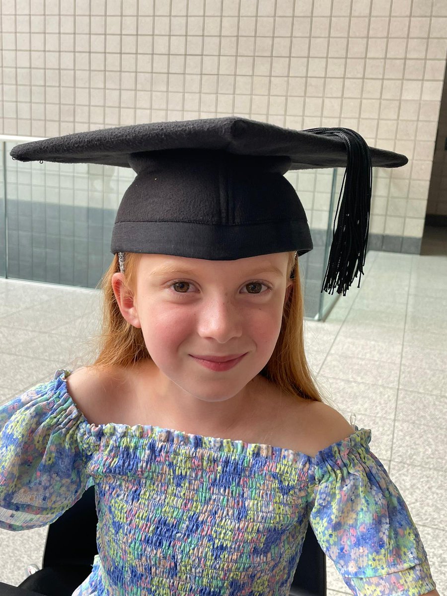 Sally Manning tweet media