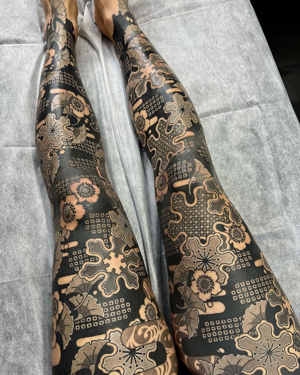 Inkedmag's tweet photo. Brilliant leg sleeves by nissaco on IG🦵 https://t.co/bnwP5IGBpb