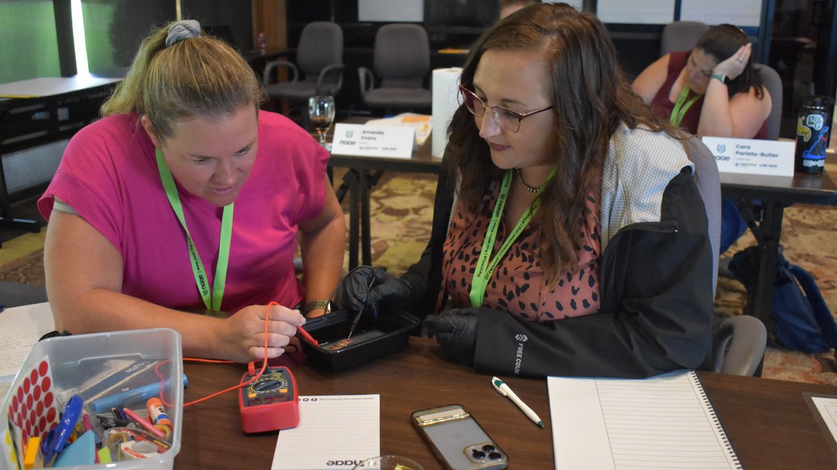 NAAE's tweet photo. in·quir·y: an act of asking for more information. This week we are asking for more from 15 agriculture teachers participating in the 2023 NAAE National Agriscience Teacher Ambassador Academy. Participants will engage in labs to promote inquiry-based learning in their classrooms! https://t.co/KF8m73Y4Qz