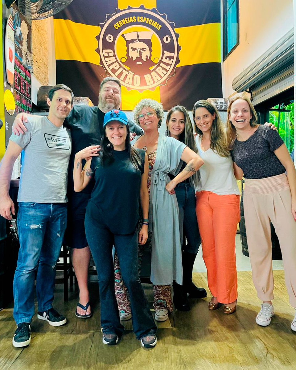 capitaobarley's tweet photo. 😎 FESTA ESTRANHA COM GENTE ESQUISITA!

Cadê você que ainda não convidou sua galera pra um happy hour em 2023?!

Tira seu bumbum lindo do sofá, chama sua turma e venham pra cá!

Ahoy!

📍 Rua Cotoxó, 516, Pompéia. São Paulo, SP. https://t.co/sFOjIsyMV2