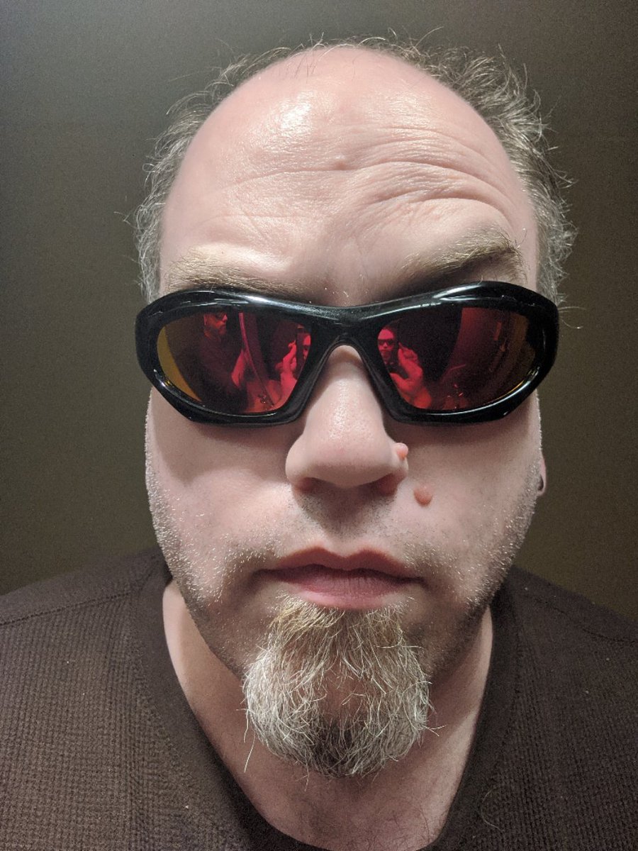 NeilSquireSoc's tweet photo. “I can now again do what sighted people, including myself until about four years ago, take for granted,” Moses says thanks to #DigitalJumpstart. “[Such as] the ability to connect with people more readily. Even luxuries like watching a movie.”

Read more: https://t.co/yOxAO0FhqR https://t.co/lokWQQWHQO