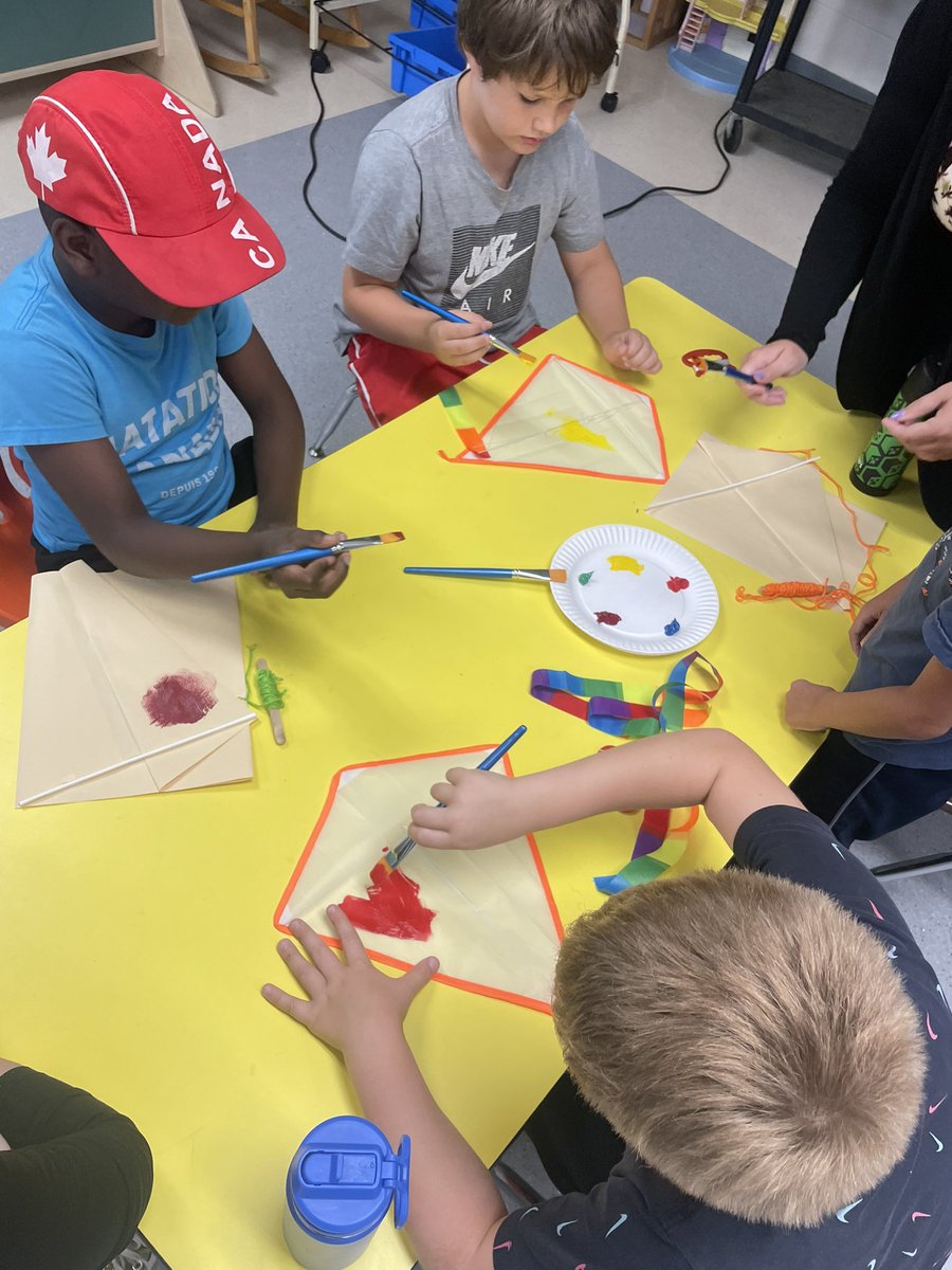 Miss David tweet media