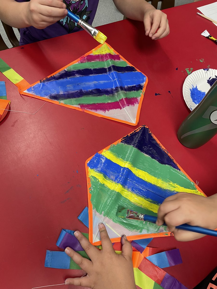 Miss David tweet media