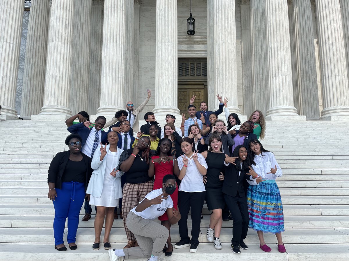 TakeDownTobacco's tweet photo. And just like that — #TFKYouthSymposium2023 is a wrap!
Our youth and young advocates met with over 60 Congressional offices to build support for ending flavored tobacco sales.
Congrats to these phenomenal advocates for their hard work this week🌟 https://t.co/nEKb8HN0QX