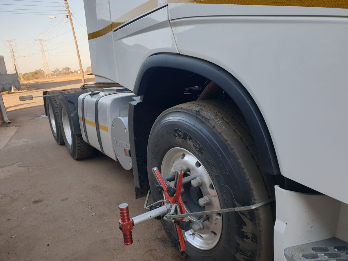 Harrys_tyres's tweet photo. Truck wheel alignment at Harrys Tyres https://t.co/HrqZlXznu3