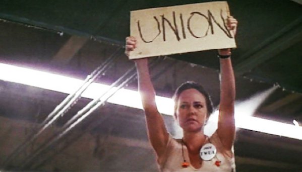 prestonhillier's tweet photo. Lets do this @sagaftra @WGAWest #sagftra #wga #strike #SAGstrike https://t.co/HCS4qAy7AU