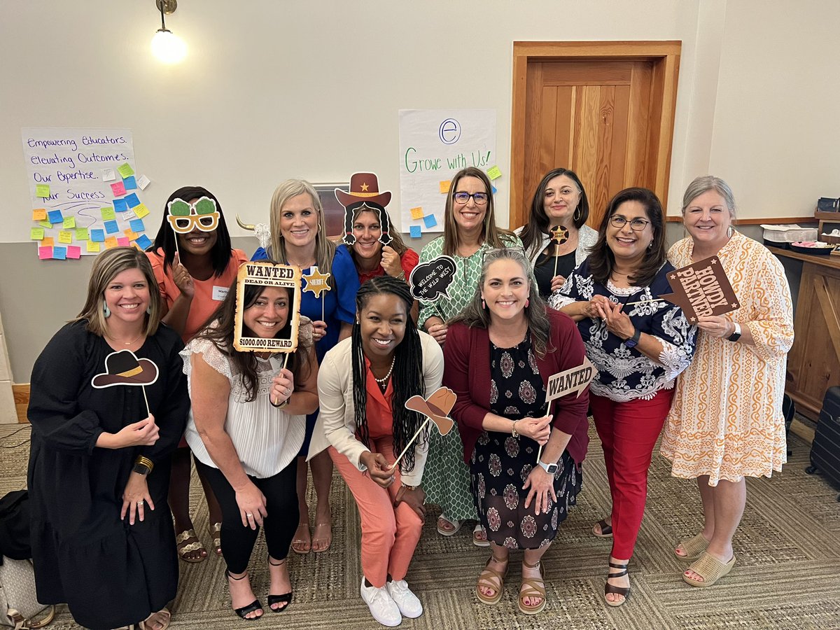 Kammi Green (@greenkammi) on Twitter photo The #3Mhustle team is so talented and fun! Honored to work and learn from a group of intelligent, smart and brave women who make me better. <a href="/ShannonKBuerk/">Shannon Buerk</a> <a href="/MrsCTruscott/">Chante Truscott</a> <a href="/engage_learning/">engage2learn</a> The #3Mhustle team is so talented and fun! Honored to work and learn from a group of intelligent, smart and brave women who make me better. <a href="/ShannonKBuerk/">Shannon Buerk</a> <a href="/MrsCTruscott/">Chante Truscott</a> <a href="/engage_learning/">engage2learn</a>