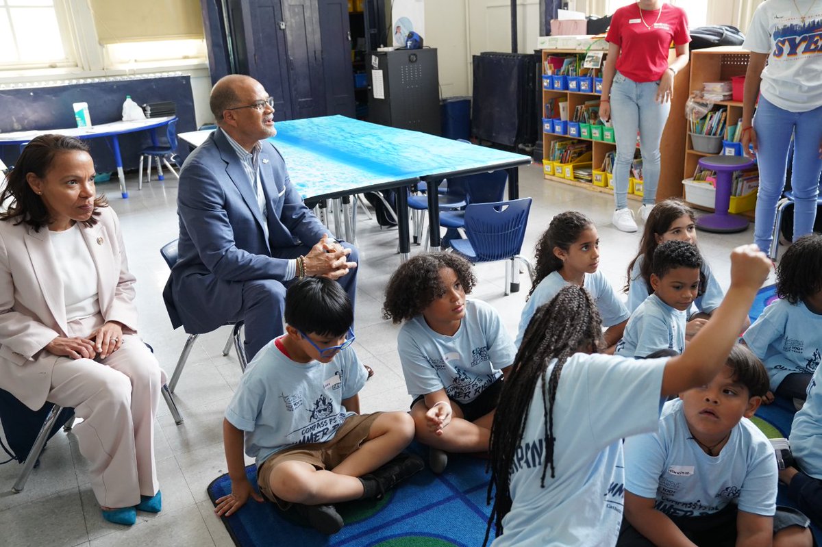 NYC Public Schools (@nycschools) on Twitter photo Summer Rising is off to a great start.
<a href="/DOEChancellor/">Chancellor Melissa Aviles-Ramos</a> was able to visit some young scholars at <a href="/PS132jpd/">P.S.132 M</a> who are in the early stages of designing their own roller coasters.
And they get to end the summer with a trip to an amusement park to ride some roller coasters themselves! Summer Rising is off to a great start.
<a href="/DOEChancellor/">Chancellor Melissa Aviles-Ramos</a> was able to visit some young scholars at <a href="/PS132jpd/">P.S.132 M</a> who are in the early stages of designing their own roller coasters.
And they get to end the summer with a trip to an amusement park to ride some roller coasters themselves!