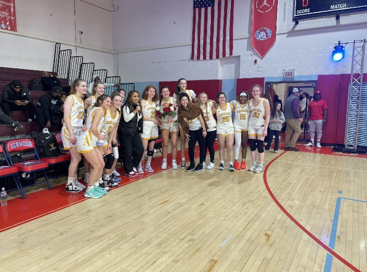 Showcase In The Park Girls Basketball Shootout (@showcasein) on Twitter photo SAVE THE DATE!
Saturday, December 9thā¦
<a href="/ShowcaseIn/">Showcase In The Park Girls Basketball Shootout</a> ā23 !!
16 teams: 9 Illinois/7 Midwestern Powers
ON ONE COURT!!! Donāt miss it!!!!
<a href="/KenwoodSports/">Kenwood Academy Sports</a> <a href="/Jumpman23/">Jordan</a> <a href="/CPLAthletics/">Chicago Public League Athletics</a> <a href="/cplbca/">CPLBCA</a> <a href="/culture_chi/">HerChiCulture</a> <a href="/MHS_Girls_/">Midwest Hoops Spotlight</a> <a href="/PGHIllinois/">Prep Girls Hoops Illinois</a> <a href="/mikeclarkpreps/">MikeClarkPreps</a> <a href="/ILL_HS_Hoops/">Illinois High School Hoops</a> <a href="/HydeParkHerald/">Hyde Park Herald</a> SAVE THE DATE!
Saturday, December 9thā¦
<a href="/ShowcaseIn/">Showcase In The Park Girls Basketball Shootout</a> ā23 !!
16 teams: 9 Illinois/7 Midwestern Powers
ON ONE COURT!!! Donāt miss it!!!!
<a href="/KenwoodSports/">Kenwood Academy Sports</a> <a href="/Jumpman23/">Jordan</a> <a href="/CPLAthletics/">Chicago Public League Athletics</a> <a href="/cplbca/">CPLBCA</a> <a href="/culture_chi/">HerChiCulture</a> <a href="/MHS_Girls_/">Midwest Hoops Spotlight</a> <a href="/PGHIllinois/">Prep Girls Hoops Illinois</a> <a href="/mikeclarkpreps/">MikeClarkPreps</a> <a href="/ILL_HS_Hoops/">Illinois High School Hoops</a> <a href="/HydeParkHerald/">Hyde Park Herald</a>