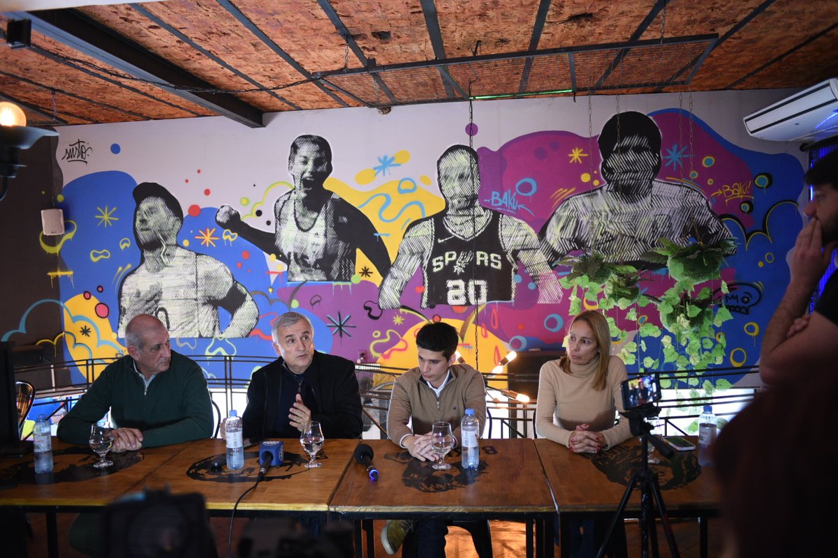 El radicalismo está presente en la segunda sección electoral de la provincia de Buenos Aires y en todo el país. En San Nicolás apoyo a <a href="/AgustinBarba_/">Agustín Barba</a> y la lista que lo acompaña, que cuenta con grandes dirigentes listos para gobernar y tomar decisiones importantes. Para