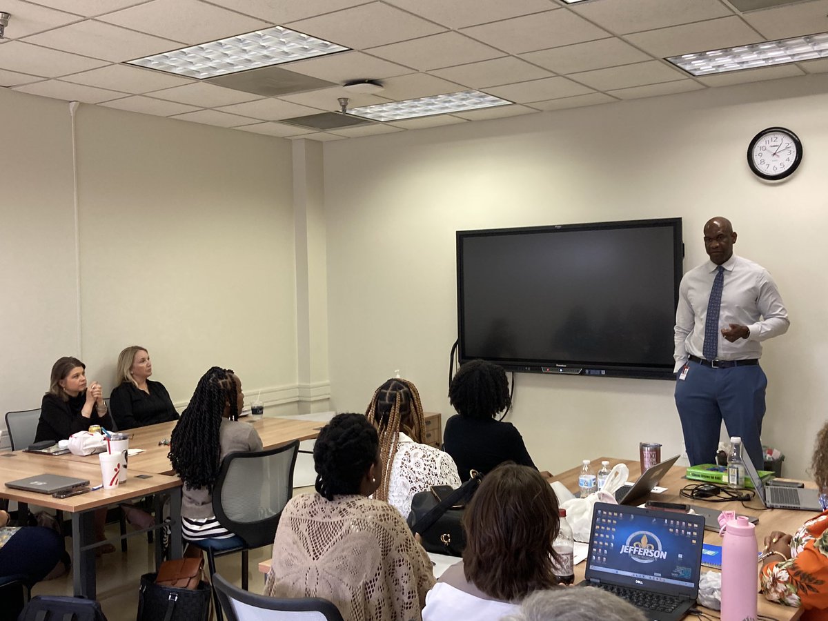 NislOsborne's tweet image. Our thanks to @DrJamesGray and @PetheAJ for the privilege of learning with and from these outstanding NISL graduates. The future is bright in #JPSchools! @CtrEdEcon #LearningtoLeading