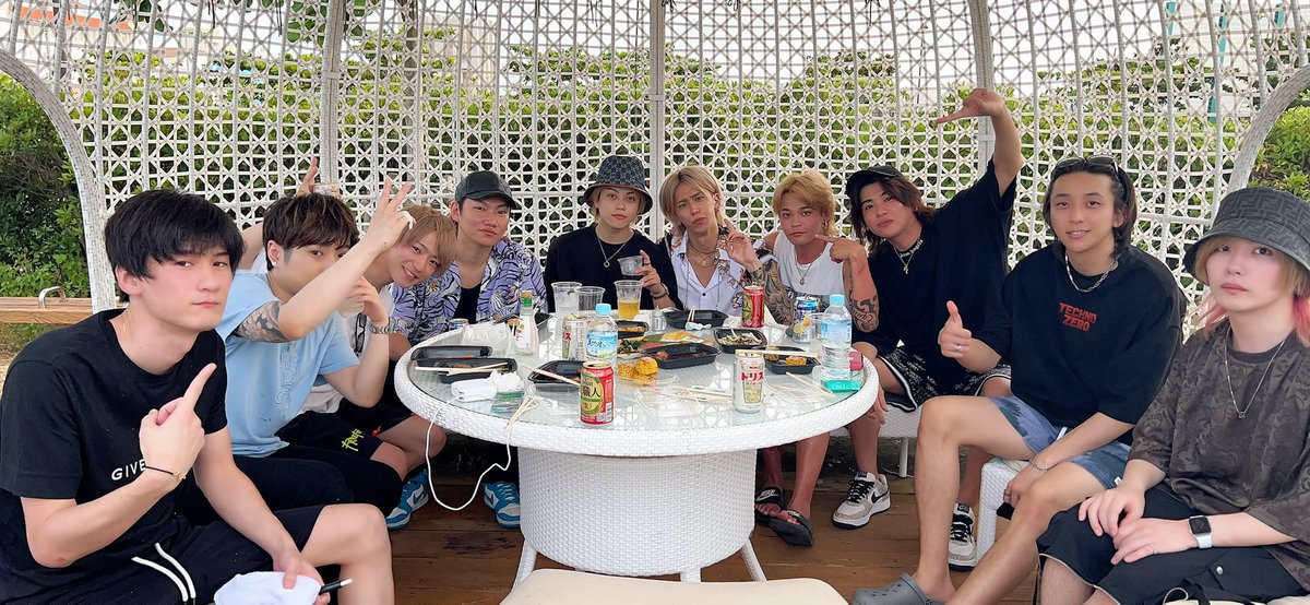 Club_Dewor's tweet photo. SG Entertainment

#SGE #ホスト #スタグラ #ホストル
#横浜 #沖縄 https://t.co/J2sB5awk1L