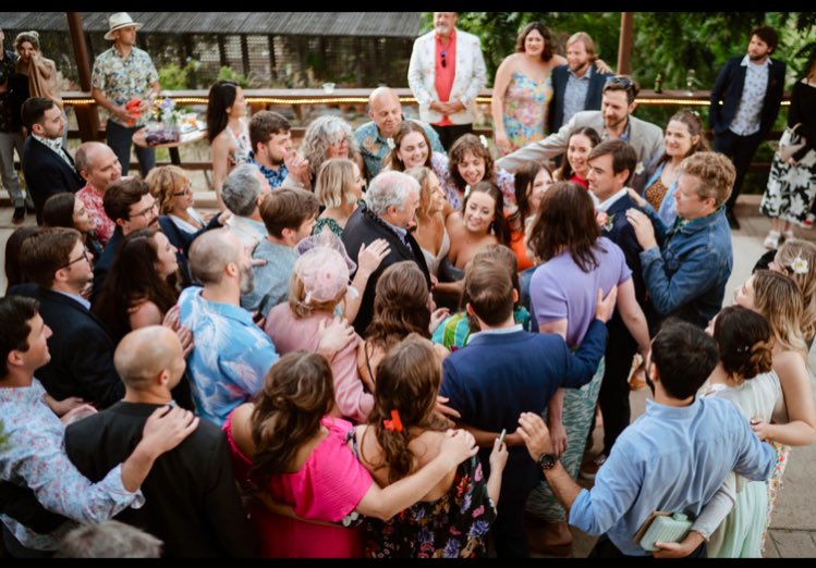 jdkane12's tweet photo. The group hug 🤍 https://t.co/Vli6d0Znq5