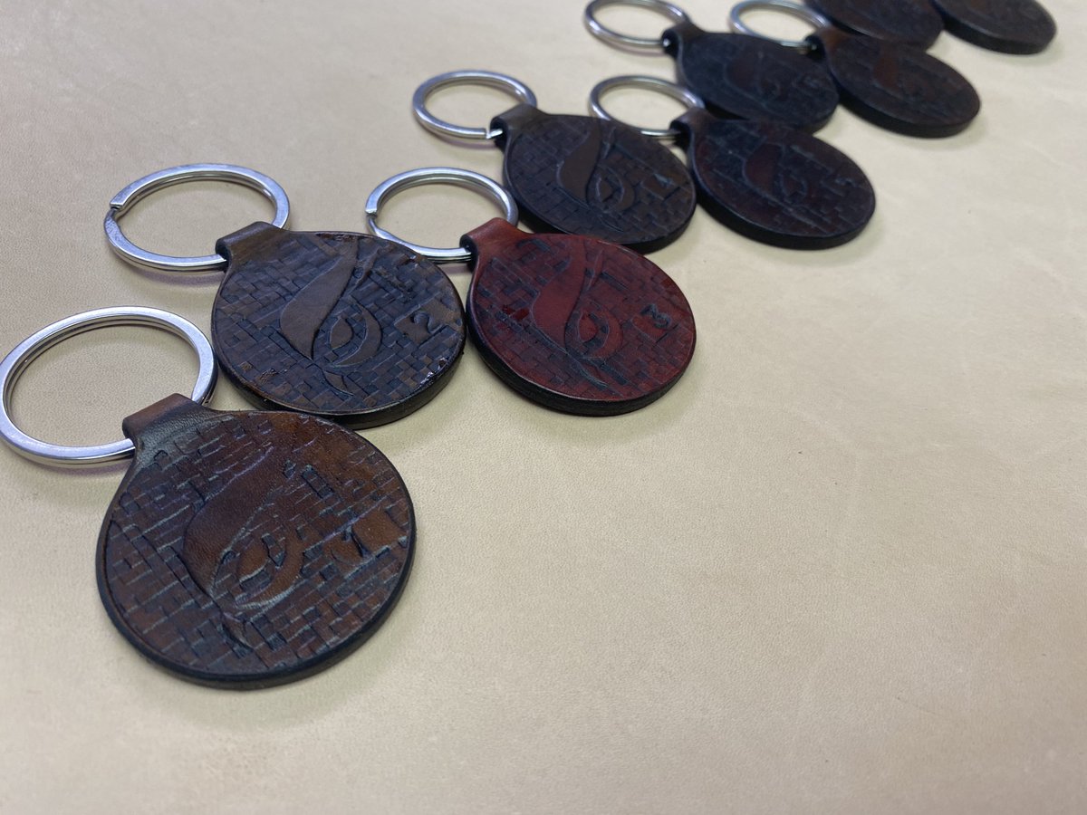 raptoreum's tweet image. These are coming from #Cryptosmith, we have 9 for lucky Raptors

🔸Keep a Hawk eye at our #Raptoreum #Discord for when they drop

🟩discord.gg/raptoreum 🦅