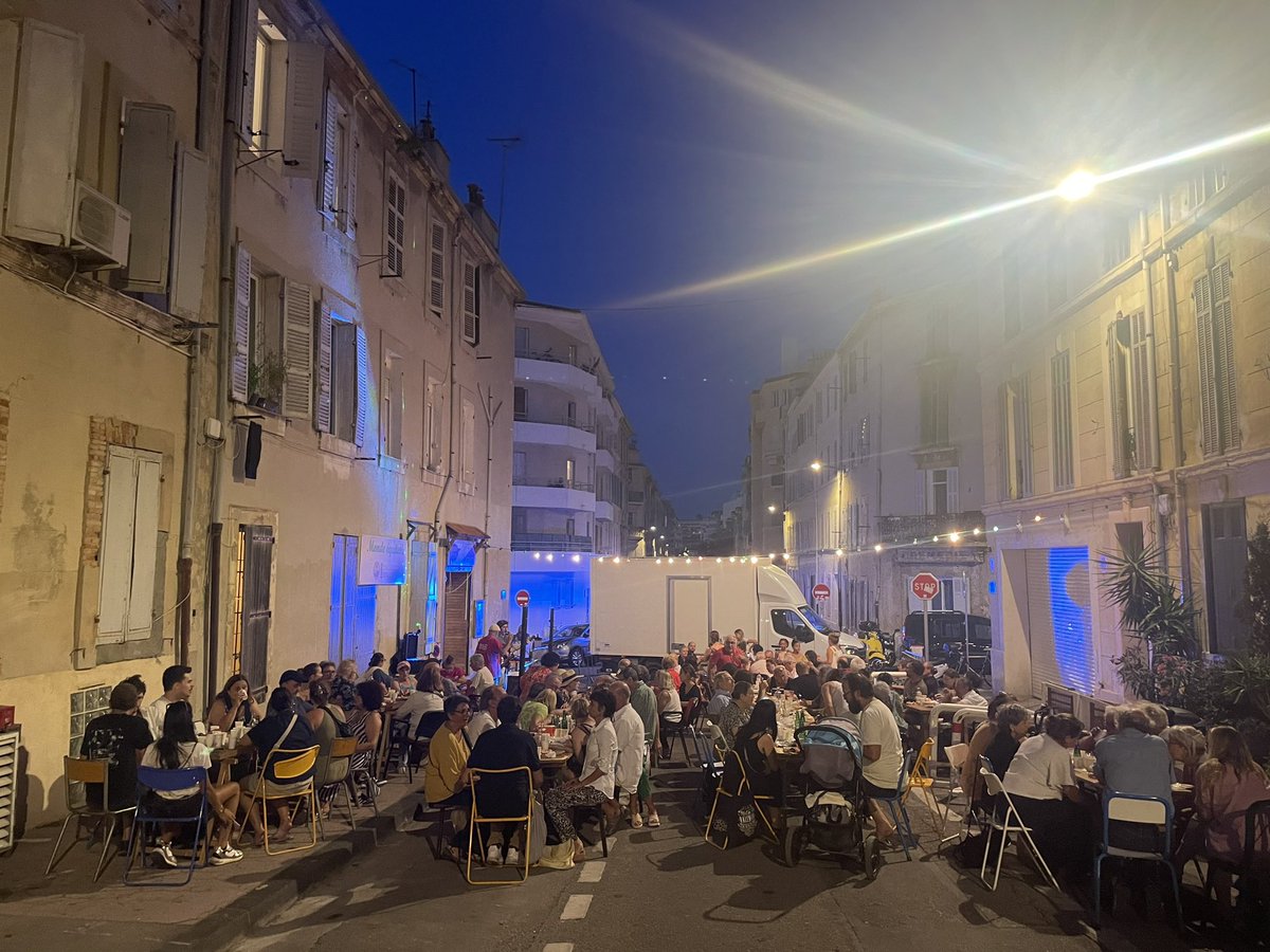 AudreyGarino's tweet photo. 39eme de la citoyenneté des communistes du 7eme arrondissement de Marseille, le @PrintempsMRS en force ! https://t.co/sOgURrkSvA