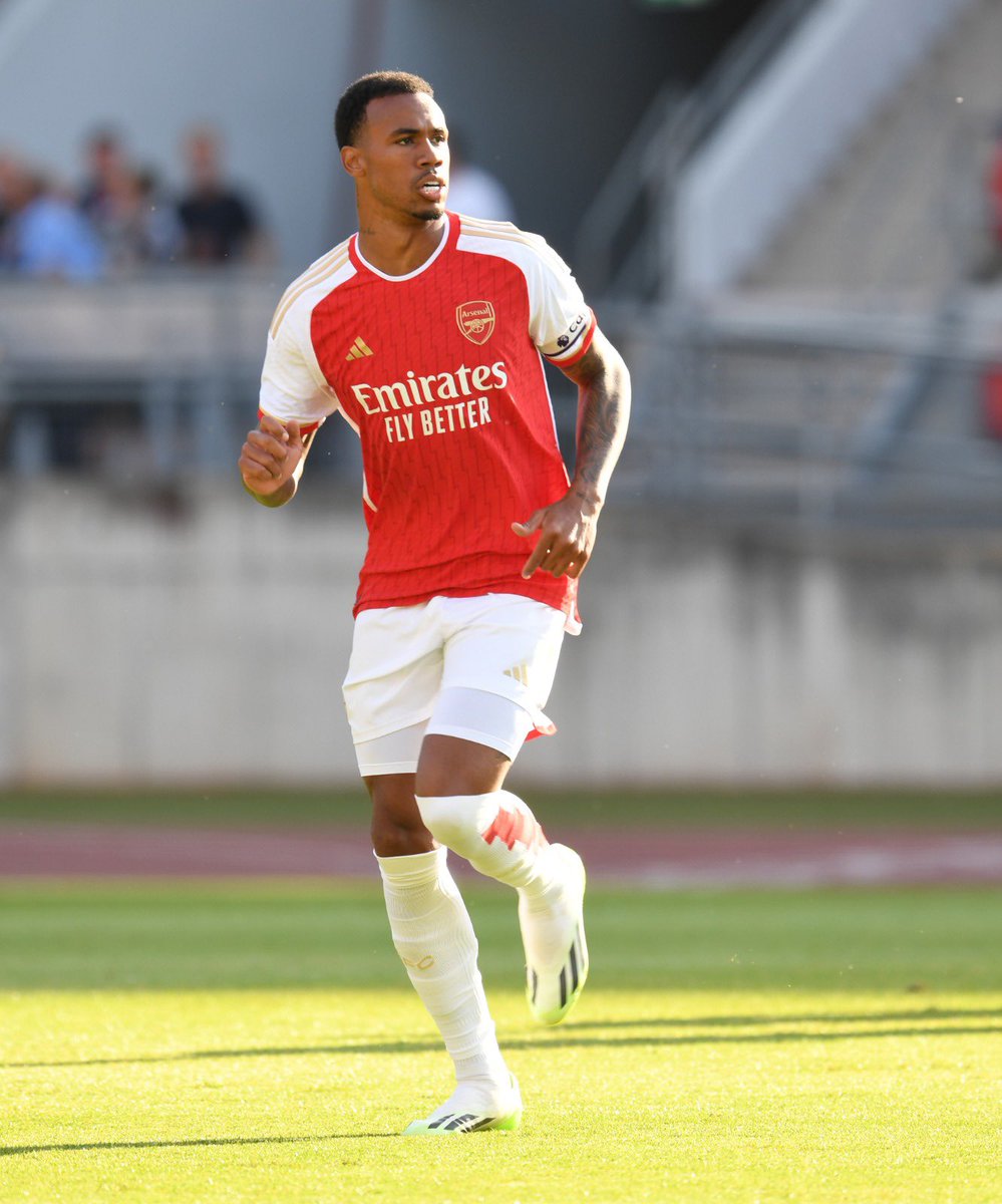 biel_m04's tweet photo. @Arsenal ❤️ https://t.co/vfzhcyeVYt