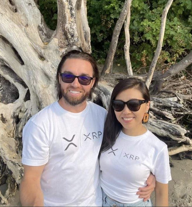 Moonchaser2020's tweet photo. #XRP IS NOT A SECURITY!!!!

What an amazing day!!! Woke up hubby @MinusWells that we made it 🤣🤣🤣

#XRPArmy we are totally vindicated!!! 🙌💚

#XRP 🚀🚀🚀🌕

#XRPCommunity ❤️ https://t.co/dN9ikY4eQQ