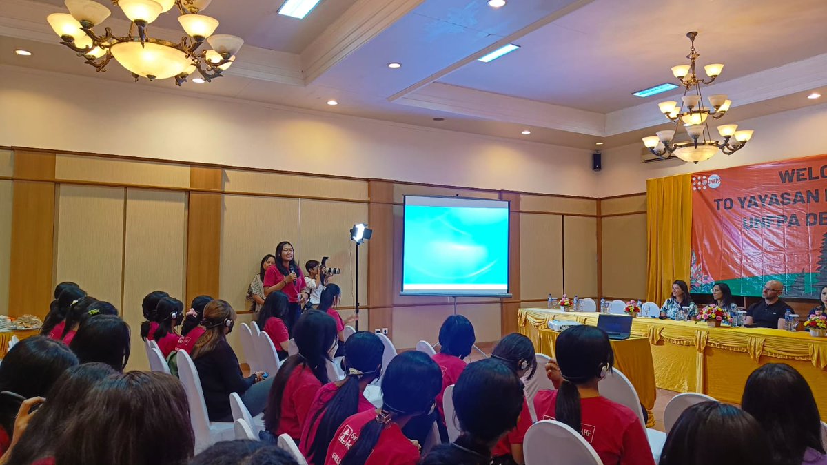 📣 Exciting News! Our partners in Bali, Yayasan Kerti Praja (YKP) proudly welcomed multiple United Nations Population Fund (UNFPA) to the vibrant YKP Auditorium in breathtaking Denpasar, Bali. 👭🌟 Join us as we continue to inspire, uplift, and empower girls around the globe! 🌎