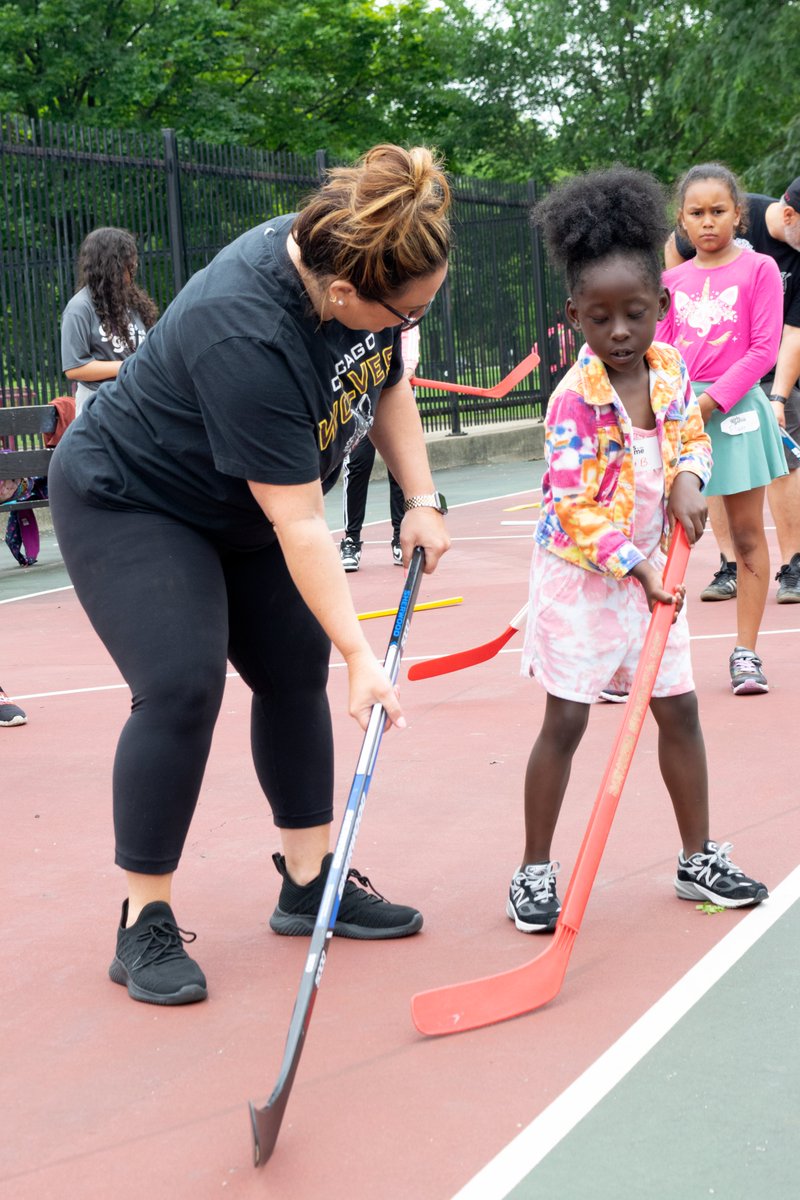 GirlsintheGame's tweet photo. Thank you to @Chicago_Wolves for teaching us Hockey today :)
#generationunstoppable #girlsinthegame https://t.co/lbsEqkPdAu