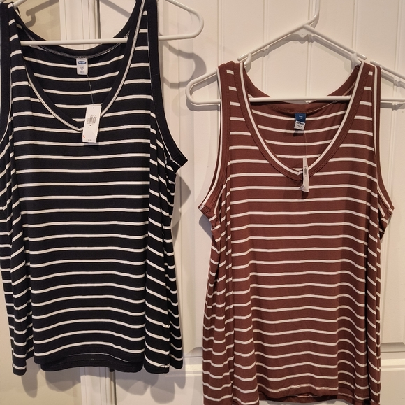 Bugaboosbargain's tweet photo. So good I had to share! Check out all the items I'm loving on @Poshmarkapp from @LadyBugLora1964 @LadyBella_1 #poshmark #fashion #style #shopmycloset #oldnavy #alfanipetite: https://t.co/OFPEkUnSoE https://t.co/PB4QVWqAYm
