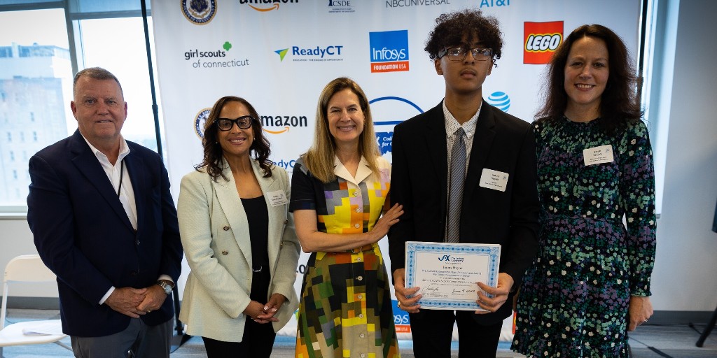 jacksonlab's tweet image. 🏆 💻 The Jackson Laboratory Achievement Award, as part of the Connecticut @LtGovCC, #CodingforGood, seeks to promote participation by students in Connecticut’s 36 Alliance Districts. We congratulate all participants and award winners this year!

ltgovcc.org