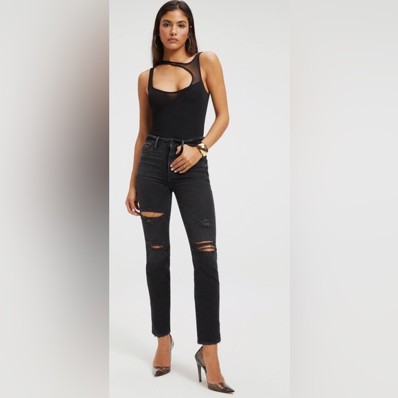 So good I had to share! Check out all the items I'm loving on <a href="/Poshmarkapp/">Poshmark</a> from <a href="/Jservin2001/">Juliana</a> #poshmark #fashion #style #shopmycloset #skechers #cravefame #goodamerican: posh.mk/b7Z35WfrpBb