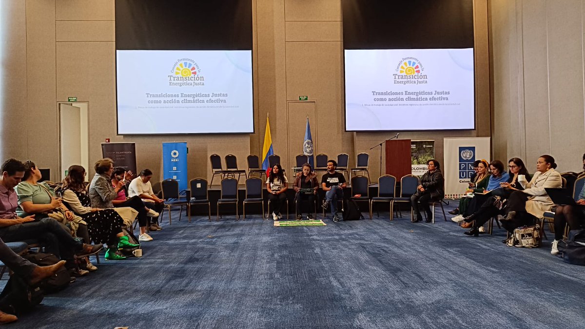 NoFrackingEnCol's tweet photo. #Hoy Mesa de trabajo y acción de las organizaciones sociales alrededor de la transición energética justa en la 5ta conferencia del IPCC sobre cambio climático 🌎🌡️ Con la participación de la Alianza Colombia libre de Fracking.
#TEJ #SinYNC #SinFracking https://t.co/Z38bFwd0mT