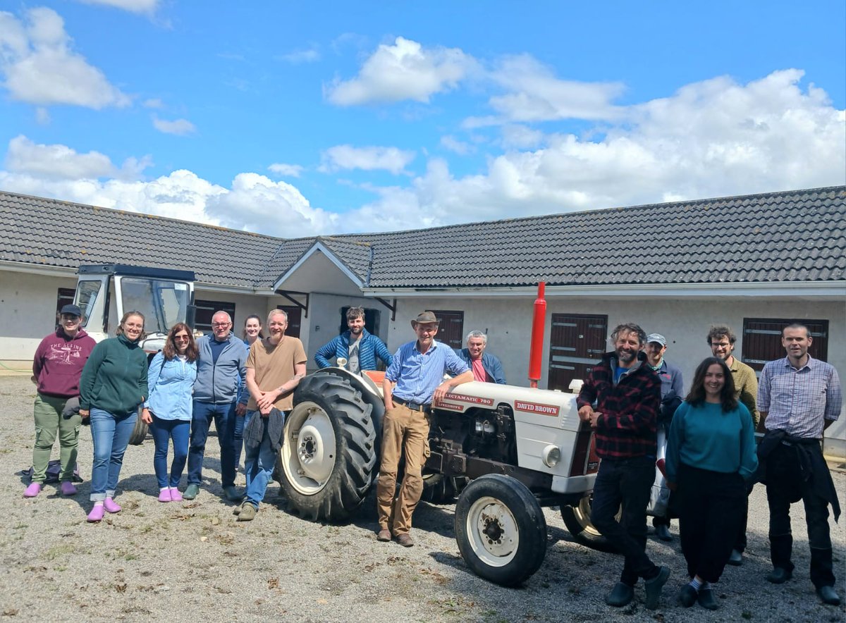 Fifteen growers all over Ireland came to our OGI Network Farm Walk and Focus Session on machinery for market gardens on Tuesday Big shout out to legendary grower Dermot Carey @vegieguy of Ballincarey Farm for an inspirational and informative day, and to all those who attended!