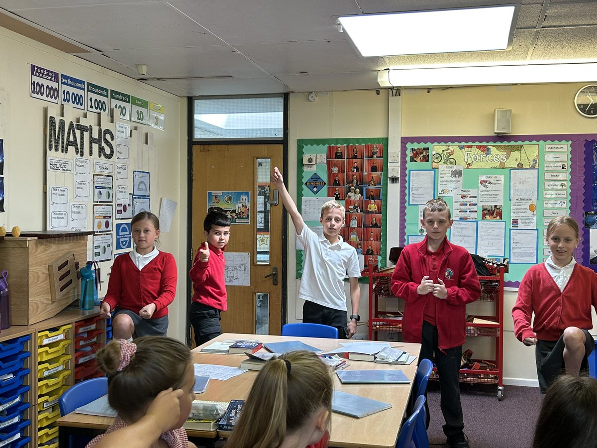 DSJ_Year5's tweet photo. Some tableaux from this mornings literacy lesson. https://t.co/qhezGRaQk4