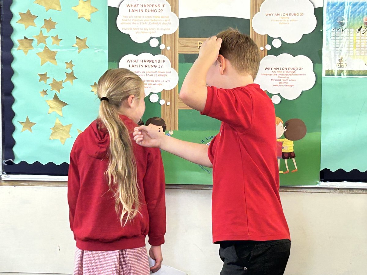 DSJ_Year5's tweet photo. Some tableaux from this mornings literacy lesson. https://t.co/qhezGRaQk4