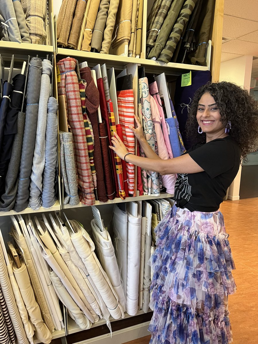 monzavi_azadeh's tweet photo. First day of Artist Residency @TMCtoronto 🧵 Thank you for this wonderful opportunity! 💜 I can’t believe I get to work with #materials through the #ReuseProgram and have access to the #archives & #Collections! #TextileArt #ResearchCreation #ArtistinResidence #Textiles #Upcycling https://t.co/c1GTwc5O1Y