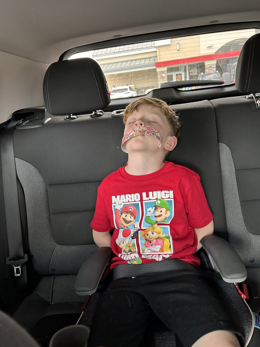 Genna Cajio tweet media