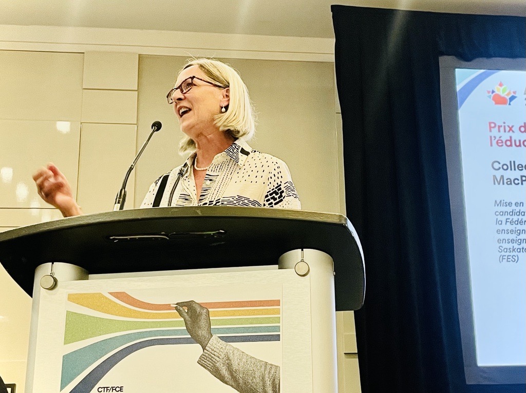 CTFFCE's tweet photo. Félicitations à Colleen MacPherson, lauréate du Prix de promotion de l’éducation publique de la #CTFFCE à l’#AGM2023AGA 🎉
Pour en savoir plus sur la lauréate⬇️
https://t.co/NIJjxsm83I
@WeAreJohnson @SaskTeachersFed @StoonPubSchools https://t.co/8trZngV4AZ
