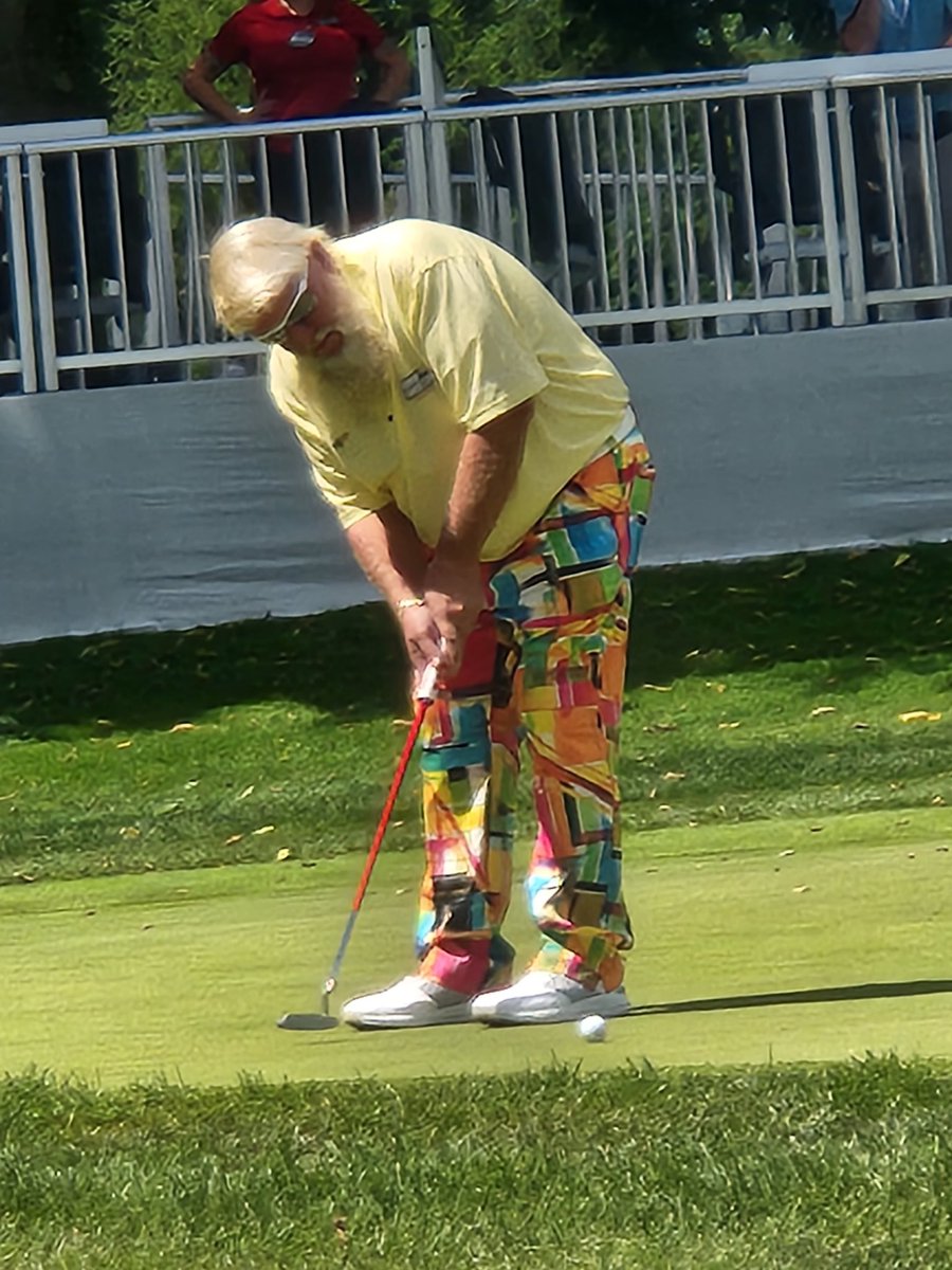 TribSportsLady's tweet photo. Got the pleasure of following my favorite golfer today. John Daly is the man. #Kaulig #FirestoneCC #PGA #golf #Akron #Ohio #Champions #healthcoachlife https://t.co/9WuHN7QuxV