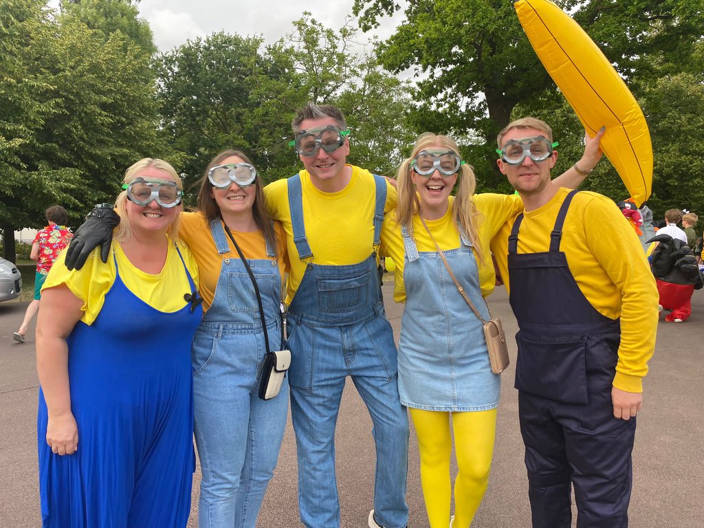 NHGSSaintOmer's tweet photo. Fancy dress ! https://t.co/wlGfMnDrUa