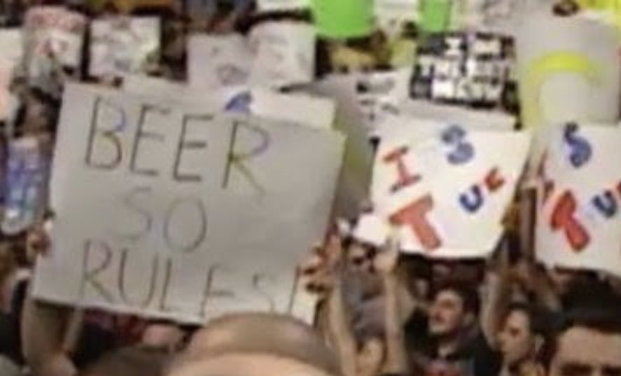 Wrestle Signs (@wrestiingsigns) on Twitter photo 