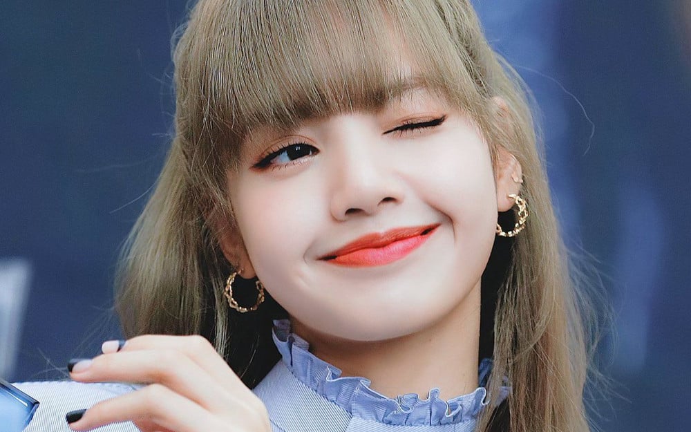 afamotors_usa's tweet photo. Lisa might not renew the contract with label YG Entertainment but we are
ALWAYS WITH YOU LISA!!!
ALWAYS WITH YOU LISA!!!
ALWAYS WITH YOU LISA!!!
#AFAmotors
#AFAmotorsusa
#ALWAYSWITHYOULISA
#Lisa
##LisaContract
#KpopNews
#YGFamily
#LisaRenewal
#BLACKPINKRumors
#KpopContracts https://t.co/tVGa7tVN7L