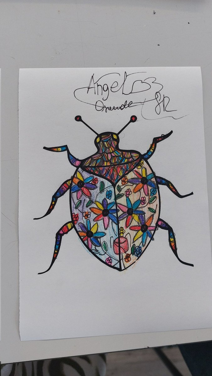 A lovely last lesson with 8R today using zentangles and colour theory in their work <a href="/AldersleyHighSc/">AldersleyHighSchool</a> <a href="/jkp_stephens/">JKP Stephens</a> <a href="/MrsThomas_art/">Mrs E Thomas</a> <a href="/AldersleyTeam8/">AldersleyTeam8</a>