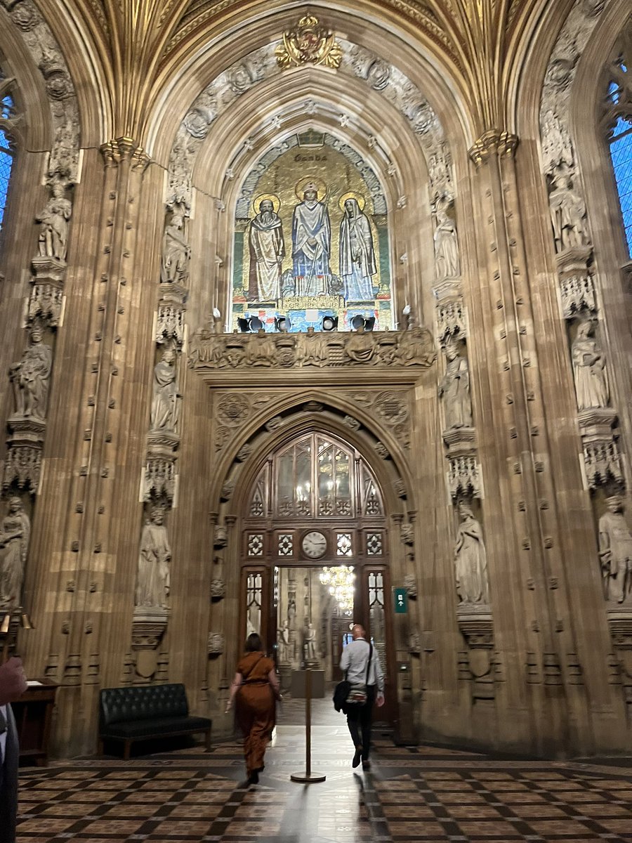 Mr Grogan tweet media