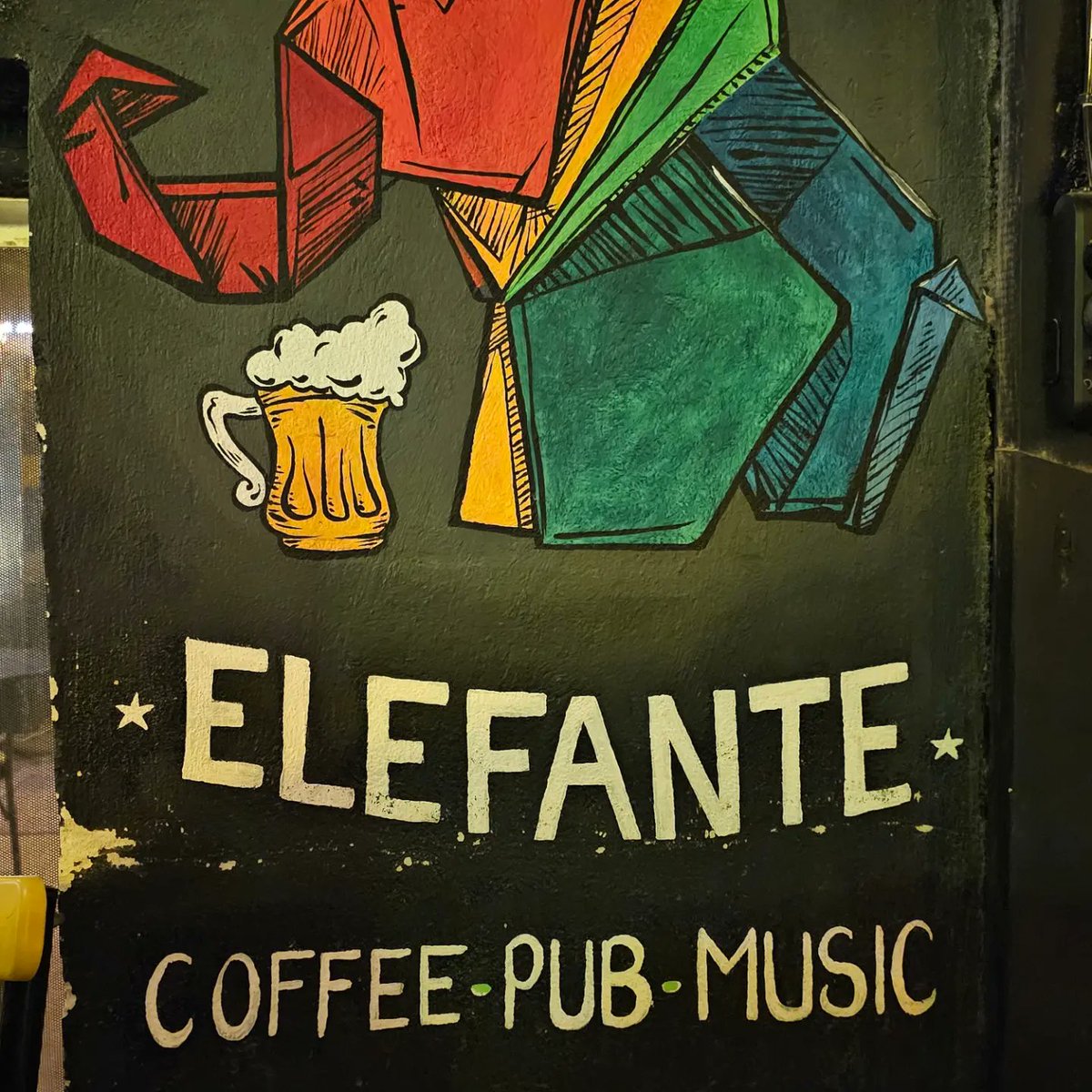 sedefates's tweet photo. Elefante,Çöplük ve Simurg bar
24.evlilik yıldönümü,mekan turu. https://t.co/3rnsTHNOmv