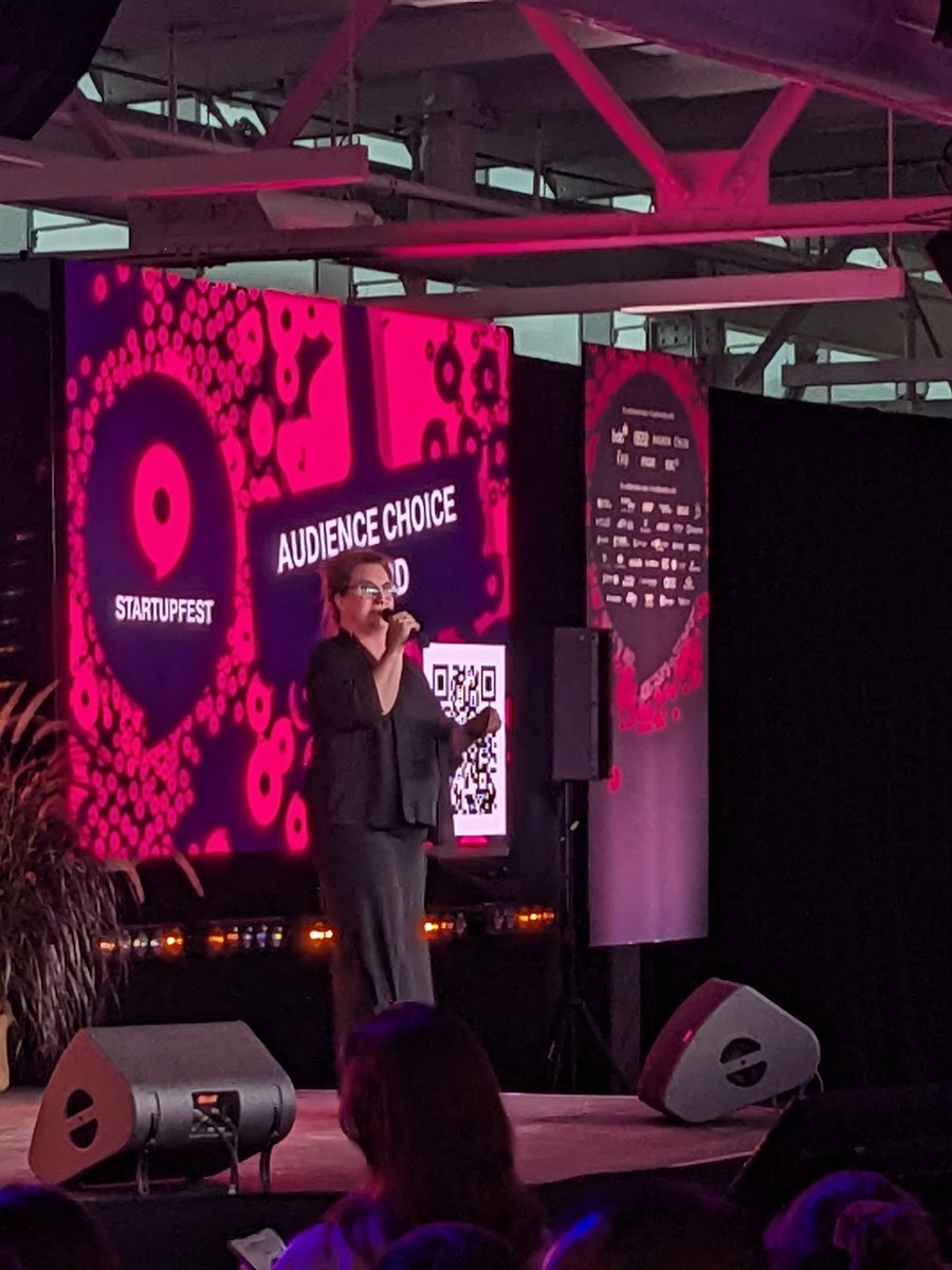 .@rebeccacroll wins my audience choice award. She is a beautiful human and amazing content curator. #startupfest #montreal