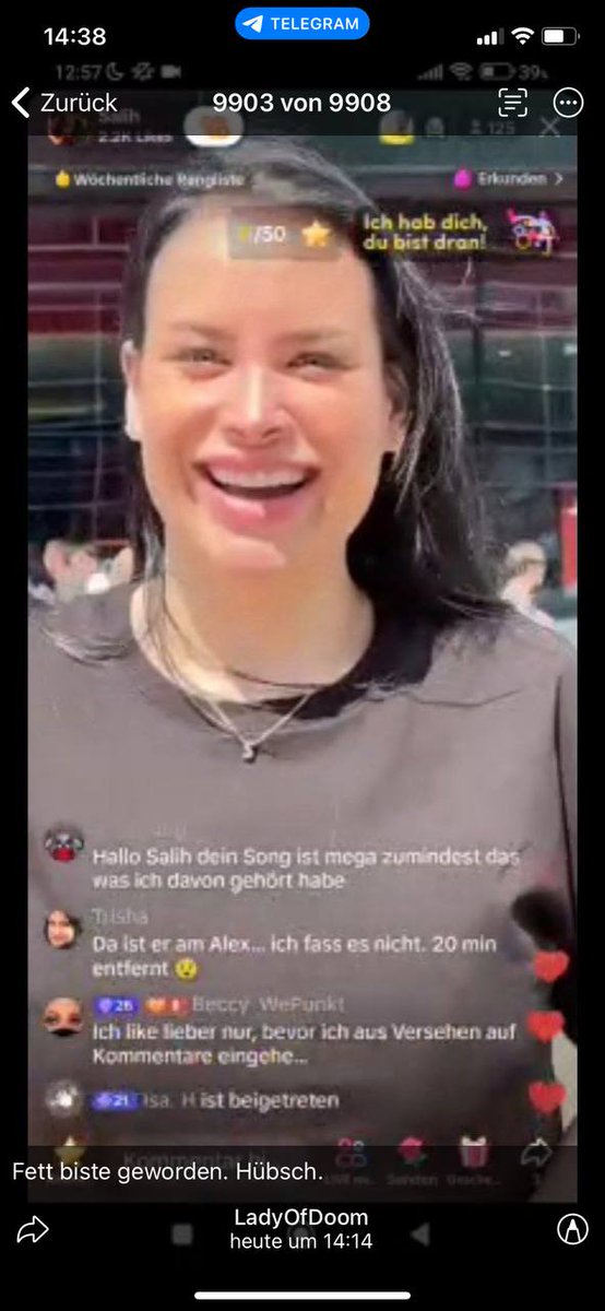 CathaleyaE's tweet photo. #AlineBachmann

Aline Ohne und mit Filter das ohne filter ist aktuell von heute ein screenshot aus ihrem live stream in Berlin... https://t.co/4C4Oovgr2l