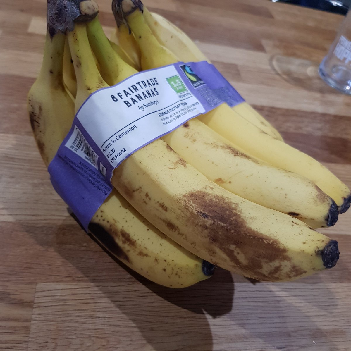 Ajmonopoly's tweet photo. @sainsburys Hello, received my order this evening and my bananas are not good! Very bruised and not gonna last more than a couple of days. Why have they been delivered like this? Not happened before. https://t.co/R6b1Gxxbh2
