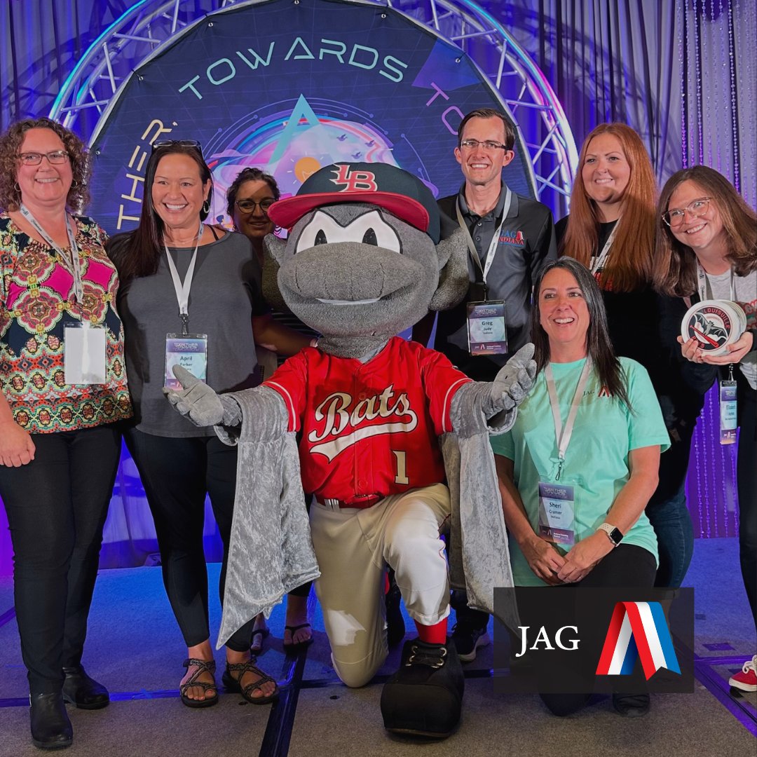 JAGnational's tweet photo. Shout out to the @LouisvilleBats team ⚾️ for sharing their stories and engaging with Specialists in an interactive simulation of experimental learning to take back to #jagstudents when they attend field trips! 🦇 #team #learning https://t.co/Gyj370vToa