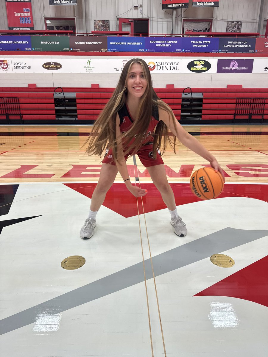 Ava Blagojevich tweet media