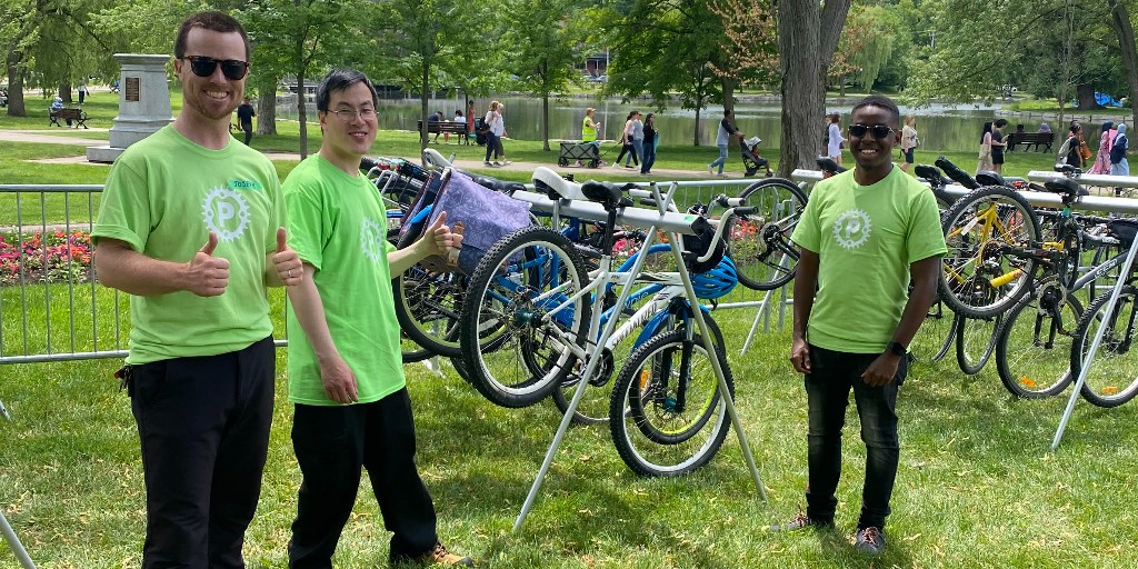CityKitchener's tweet photo. Are you checking out #KWRibfest this weekend? Ride your bike and park it for FREE at our secure BikeCheck!
Learn more about BikeCheck: https://t.co/GyQZuqyWCy
#BikeKitchener #CycleWR
@Impact_Events https://t.co/m1tQ8OqN6H