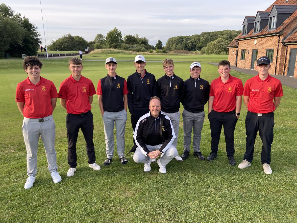 Todays SGU U18 side that finished runners up to ⁦<a href="/wiltshire_golf/">Wiltshire Golf</a>⁩