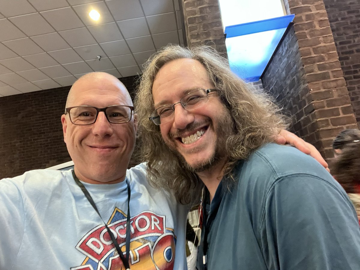 Me with @KRADeC , a couple of wild and crazy guys at @ShoreLeaveCon #authorlife #authors #booktours #scifiauthors #books #sciencefiction